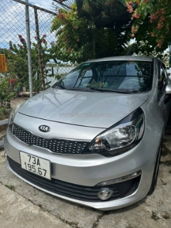 Cần bán xe ô tô kia rio – số sàn, đời 2015
