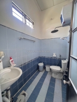 Căn nhà đẹp hẻm thông dã tượng và hoàng diệu, cách biển chỉ 300m.
dt gần 70m2