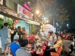 Chính chủ sang nhượng quán ốc địa chỉ: mặt tiền đường 15b, quận 7, đối diện