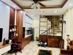 Cho thuê nhà nguyên căn ngõ 86 đông thiên, 38m2 x 5 tầng, 3 ngủ khép kín, 15