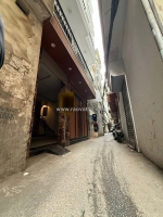 Cho thuê nhà thang máy  làm homestay ngõ ô tô tôn đức thắng, 40m2 x 7.5 tầng,