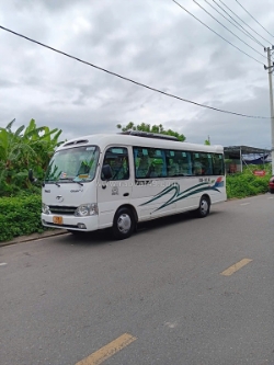 Cho thuê xe du lịch 16 chỗ đn