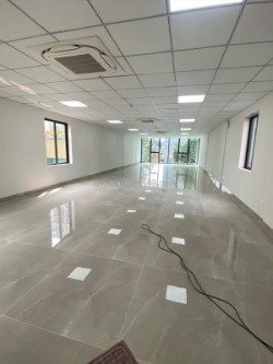 Đẳng cấp! bán tòa văn phòng khu vực trần hưng đạo, 230m2, 8 tầng 1 hầm, mặt