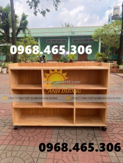 Kệ gỗ nhà trẻ mẫu giáo, kệ gỗ cao su mầm non