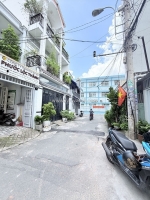 Mặt tiền đường nguyễn lộ trạch, quận tân phú  - dt 74m2 (4 x )m