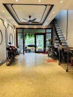 Nhà 2 mặt thoáng thụy phương 41m2, 5t, ô tô tránh