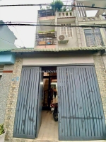 Nhà 3 tầng btct mới 48m2 một trục oto huỳnh thị hai, sát bên chợ hạt điều. tân