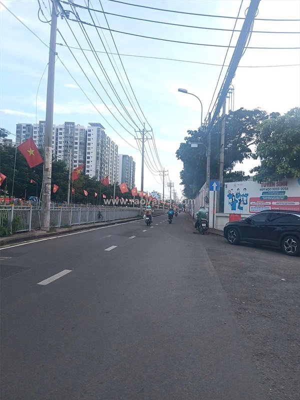 ~/Img/2025/9/nha-ban-binh-tan-duong-so-3-binh-hung-hoa-73m-hem-xe-hoi-nhinh-4-ty-01.jpg