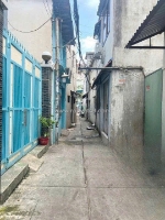 Nhà cấp 4 sát mặt tiền bùi minh trực p5 q8. giá chỉ nhỉnh 5 tỷ