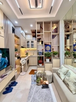 Nhà đẹp trung tâm đống đa full nội thất