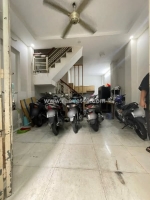 Nhà đường nguyễn tiểu la phường 8 quận 10 cũ.