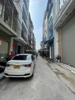 Nhà kim giang 32m, 3 tầng, mặt tiền 4m, ngõ thông ô tô tránh, cạnh kđt mới đại