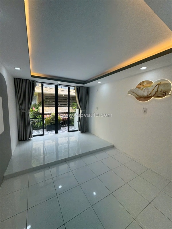 ~/Img/2025/9/nha-moi-4-tang-duong-pham-the-hien-p6-q8-gia-538-tl-02.jpg