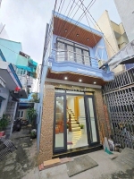 Nhà mới đẹp, sân rộng hẻm 1225 phạm thế hiển p5q8