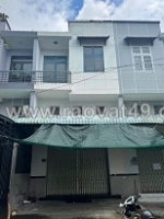 Nhà nguyên căn mặt tiền đường kdc 586