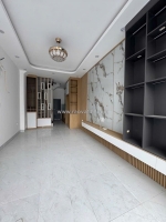 Phú lương nhỉnh 5 tỷ _5t nhà đẹp ở ngay_giao thông thuận tiện_khu đang phát