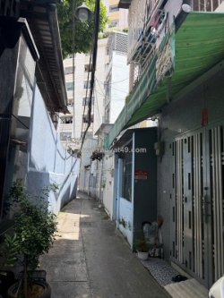 Sát mặt tiền khánh hội q4
ngang 3.7 dài 10 nở 5.2 m
4t nhĩnh 6 tỏi