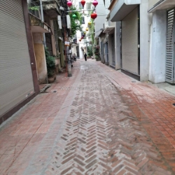 Siêu hiếm bán đất đông ngạc tặng nhà 2 tầng - phù hợp xây mới ở - xây chung cư