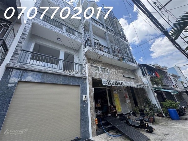 ~/Img/2025/9/tan-phu-nha-moi-3-tang-4pn-hxh-thong-1-truc-4x15-nhinh-6t-01.jpg