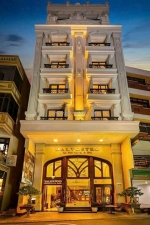 🔥🔥🔥toà khách sạn 5* víp cực vip 
 mặt phố bảo khánh,
đẹp nhất quận hoàn