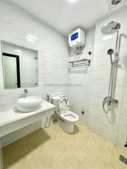 🤔 bạn có tin? nhà 4 tầng trung tâm đống đa, ngõ 3 gác, gần ô tô, giá chỉ 2.6