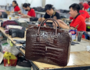 🧳 bán online nên chọn gì? phụ kiện da thật – nhu cầu cao – 0822.879.469 (hảo)