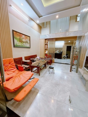 ♣ góc kiệt điện biên phủ thông lê độ, 63m2, 2 tầng đẹp, 3pn, sân rộng,4.15 tỷ