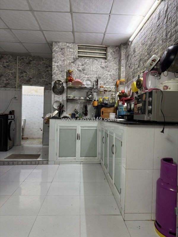 ♣ hoàng diệu, 38m2, 2 tầng, 2pn, 2wc, sân rộng, chỉ 2.8x tỷ