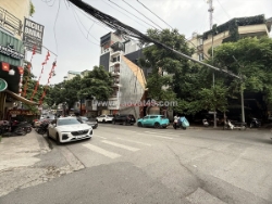 🔅 mặt phố đê la thành, đống đa 165m2 11 tầng mt siêu đẹp 9m, giá chỉ 90 tỷ 🔅