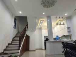 ♪ mt đường 7.5m trần thái tông thanh khê, 60m2 ngang 6m, 3 mê đúc, 4pn,  đang