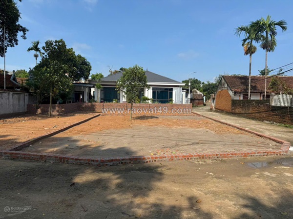 137m2 - lô góc - đường thông - đường 6m - tiện ích đầy đủ - chủ cần tiền cắt lỗ
