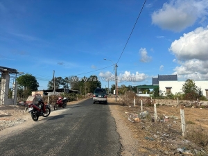 Bán 20m x 49m đất mặt tiền nguyễn thông - lagi - lâm đồng giá gốc 0tr/m ngang