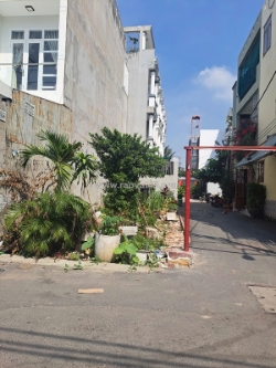 Bán đất góc 2 mặt tiền – đường 10m quốc lộ 13 – ngay khu hồng long – giá 7 tỷ tl