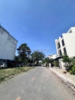 Bán đất kdc sài gòn, đường huỳnh tấn phát mới – khu phân lô bàn cờ, đường nhựa