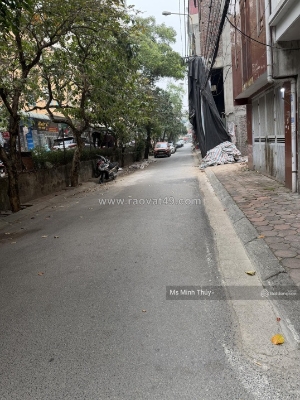 Bán đất tại phúc thịnh, diện tích 67m2 ngõ to ô tô tránh vỉa hè rộng. sổ vuông
