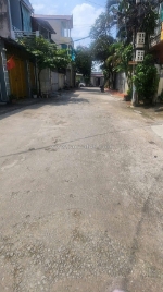 Bán đất tặng nhà đẹp trung tâm thị trấn bút sơn