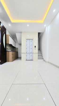 Bán đất vip tây hồ  40m ra mặt phố võ chí công  xây ccmn – dòng tiền cực đỉnh