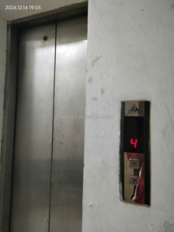 Bán gấp giá rẻ chung cư mai hương 60m, tầng 5, mặt tiền 4m, 2.65 tỷ bạch mai,