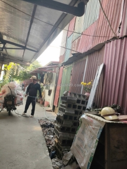 Bán gấp giá rẻ giải phóng 32m, 1.5 tầng, mặt tiền 4.5m, 780 triệu, hoàng mai.