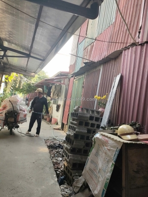 Bán gấp giá rẻ giải phóng 32m, 1.5 tầng, mặt tiền 4.5m, 780 triệu, hoàng mai.