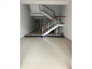 Bán nhà 1.5 tầng mt đường trần kim xuyến- hoà xuân- cẩm lệ .giá 6ty680 lh