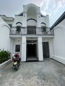 Bán nhà 2 tầng mặt tiền kinh doanh đa ngành,ngang 6m,gần ngã tư 550