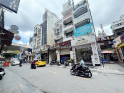 Bán nhà 2 tầng mt kinh doanh bùi viện, quận 1 - ngang lớn hiếm 7,5m*m * liên