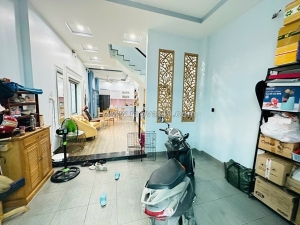 Bán nhà 3 tầng, dt 75m2, số 7, linh trung, thủ đức, tp hcm giá 7,89  tỷ, sổ