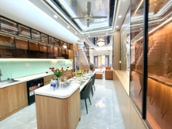 Bán nhà 4 tầng mới keng hẻm xe hơi 59m2 chỉ 7,95 tỷ linh đông thủ đức