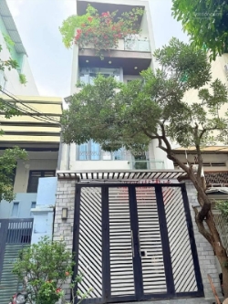 Bán nhà 4 tầng xe hơi lê bôi, đường phạm thế hiển, ngang 4m, hoàn công đủ -