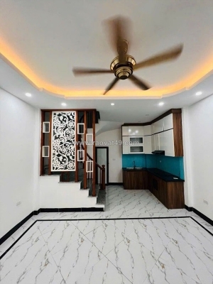 Bán nhà 5 tầng liên mạc thượng cát, bắc từ liêm, ô tô đỗ cổng, hơn 5 tỷ.