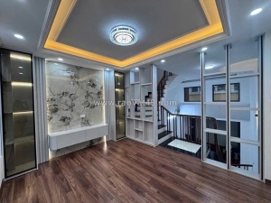 Bán nhà 5 tầng ngọc hồi 40m nhà mới ở ngay, gần trường, chợ tiện ích bạt ngàn