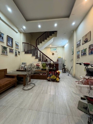 Bán nhà cự lộc, thanh xuân, gần ô tô, thông kinh doanh, 44m2, 10.8 tỷ(ctl)