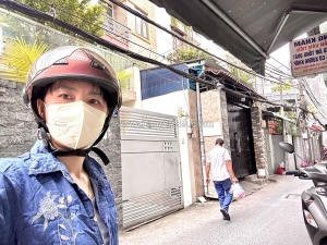 Bán nhà đ.số- cách vài bước chân có xe hơi- hiếm có ngang lớn 4.7m- lưu thông